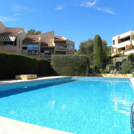 Studio Avec Piscines A 500M De La Plage Apartment Bandol Exterior photo